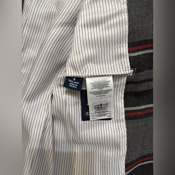 Brooks Brothers Boys Two-Button Charcoal Plaid Wool Suit Jacket - Size 6 - Picture 3 of 7